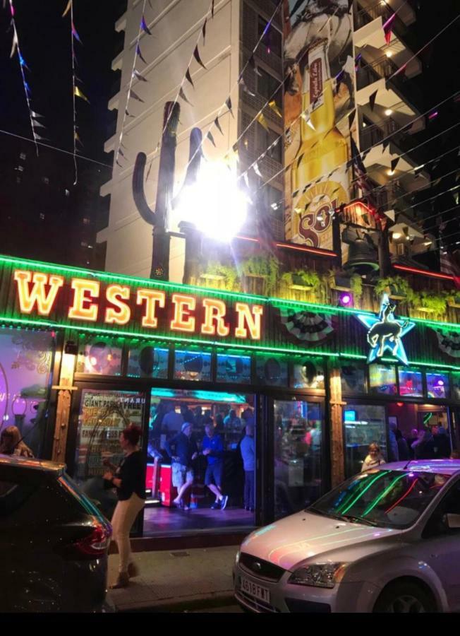 48 Benidorm 아파트 외부 사진